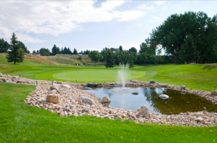 Elmwood Golf and Country Club